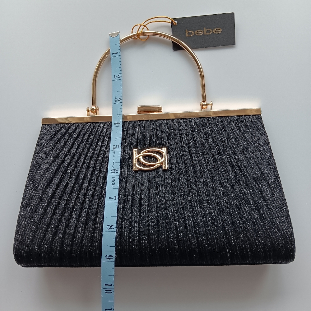 NEW bebe Formal Evening Bag Black Metallic Gold Pleated Snap Closure Clutch Gift - Picture 8 of 11